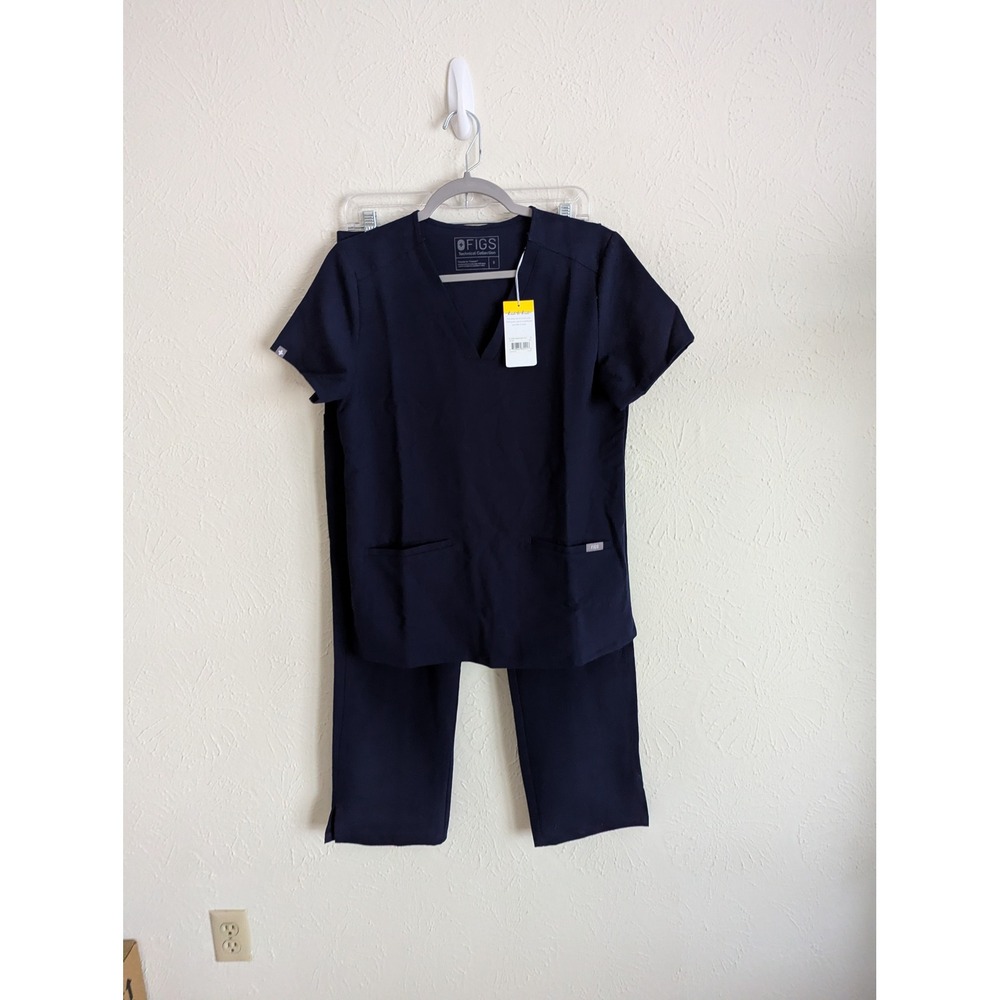 NWT FIGS Kasma‎ top and Kade pants scrub set size S Navy medical uniform